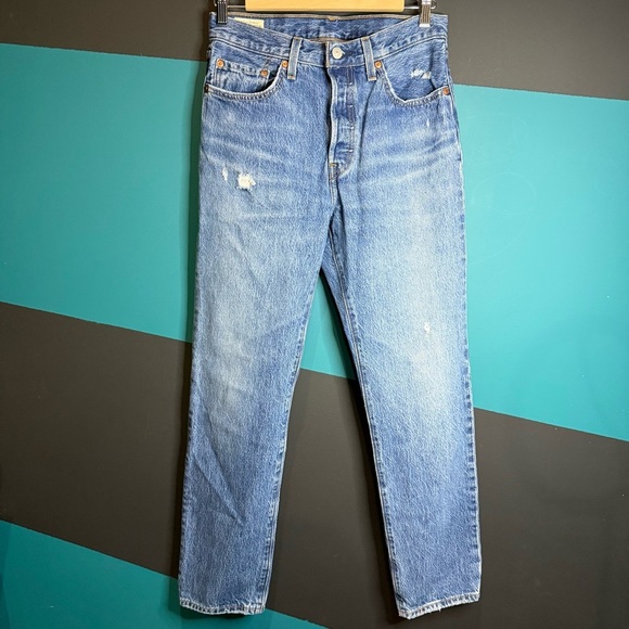 Levi's Premium 501 Blue Jeans size W27 L30 - Picture 2 of 13